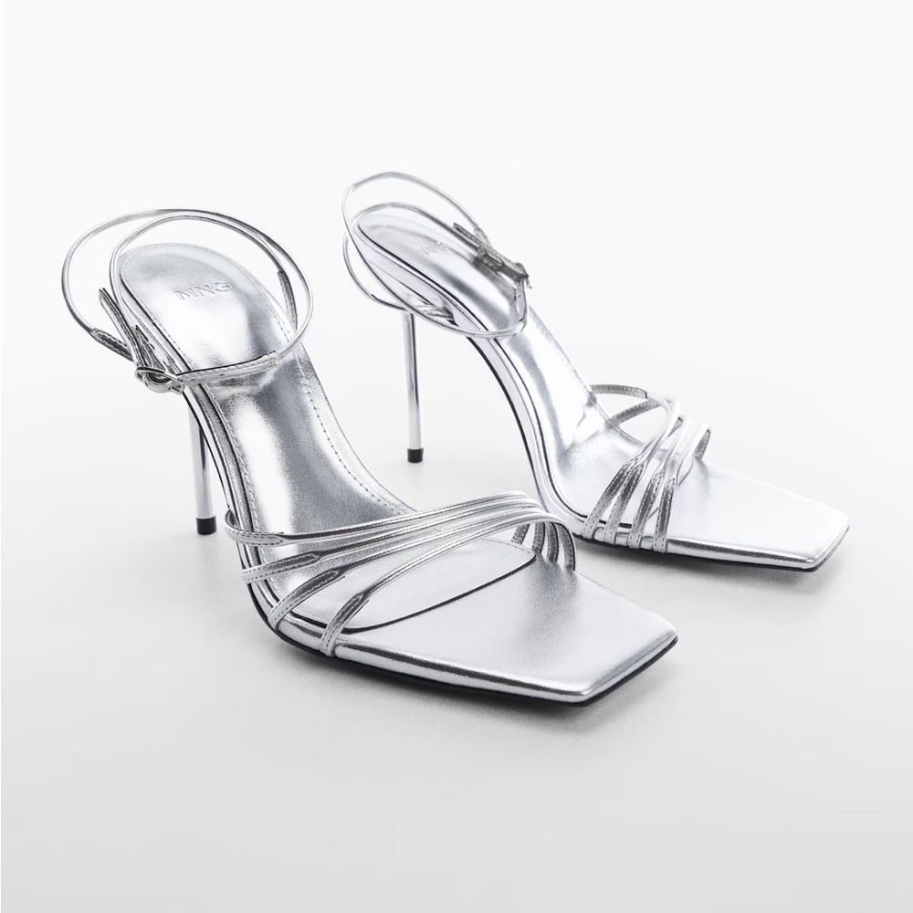 Shoes - Picture 2 of 3